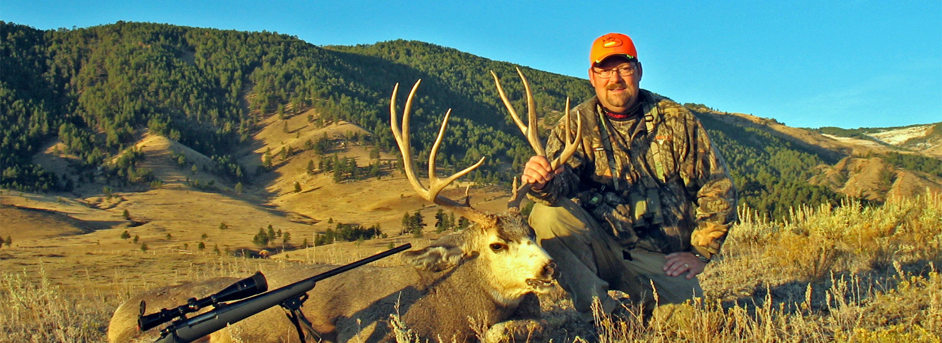 Wyoming Mule Deer Hunting Guides