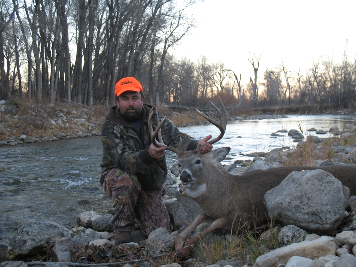 Wyoming Guided Whitetail Deer Hunting Bighorn Mountains Deer Hunting